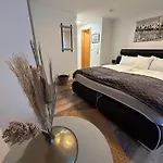 招待所 Haus Zum Guten Hirten