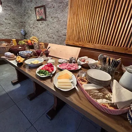 Haus Zum Guten Hirten Guest house